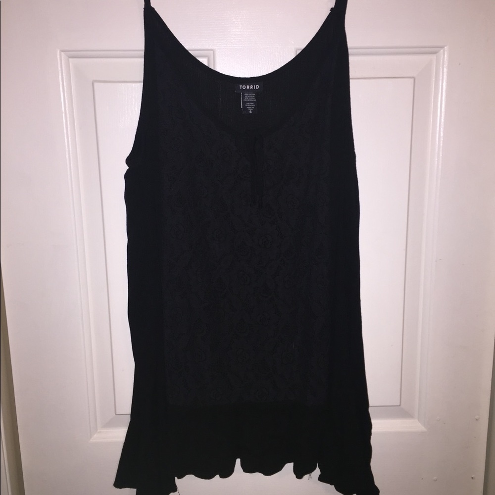 Torrid Black Lace Sharkbite Tank